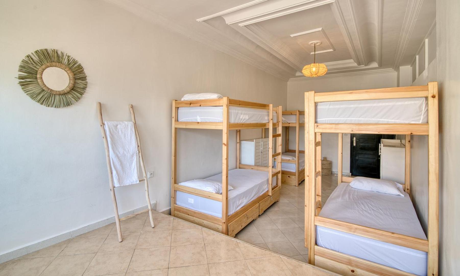 Pearl Surf Camp Morocco Hotel Imi Ouaddar Екстериор снимка