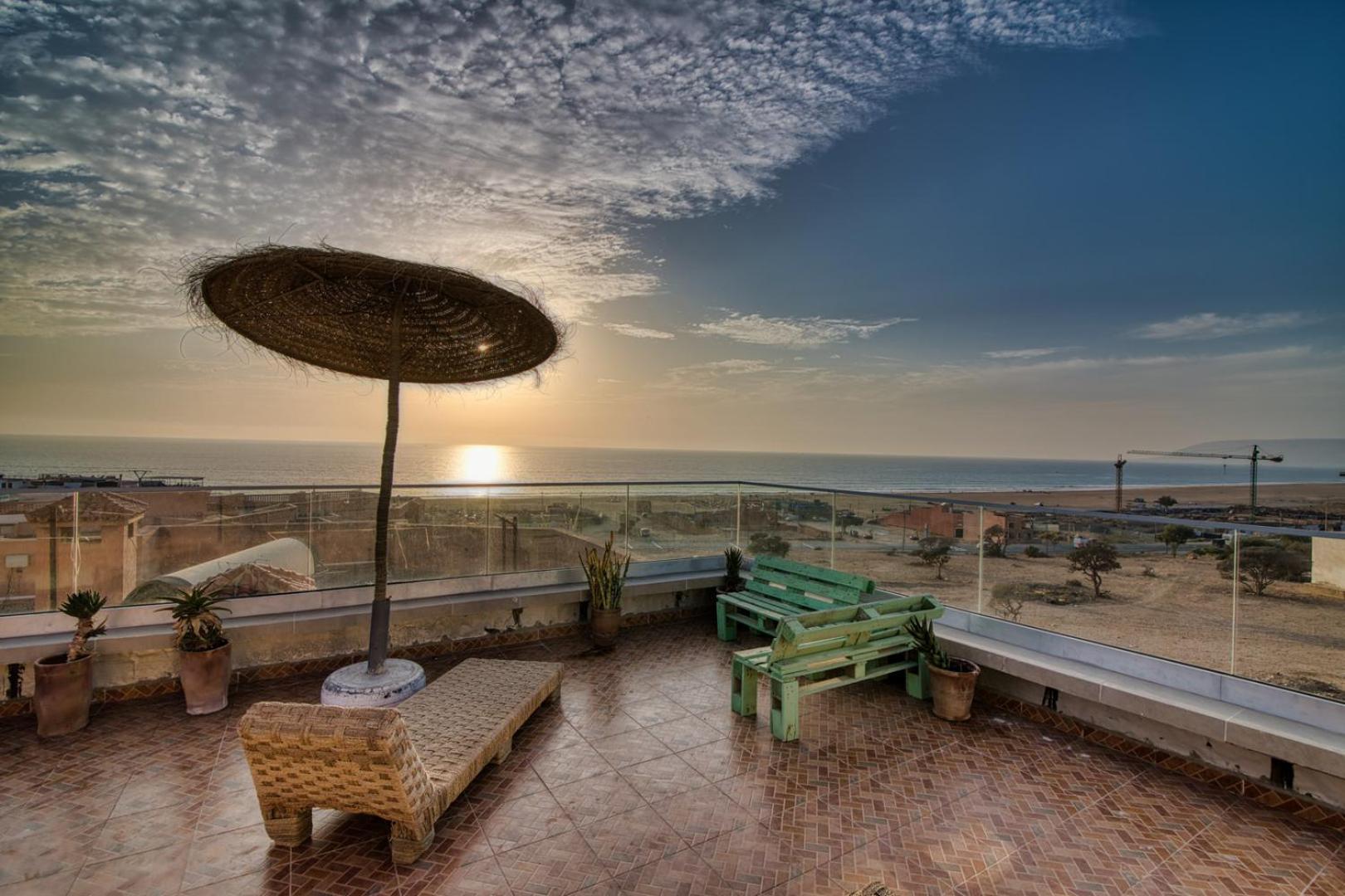 Pearl Surf Camp Morocco Hotel Imi Ouaddar Екстериор снимка